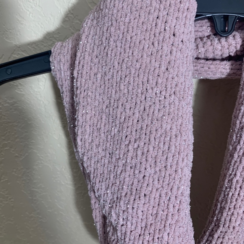 sweater scarf - Picture 3 of 3